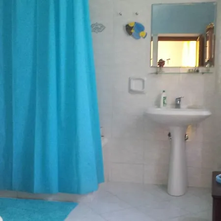 Quarto em Acomodações Particulares Camera Sul Mare *